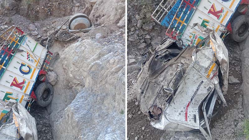 Hills time news Paonta Sahib Pickup Accident Two Youths Dead