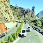एसडीएम डॉक्टर पूनम बंसल की सख्त कार्रवाई: जिला प्रशासन की सख्त अतिक्रमण हटाने की कार्रवाई से सोलन शहर में यातायात व्यवस्था में बड़ा सुधार हुआ