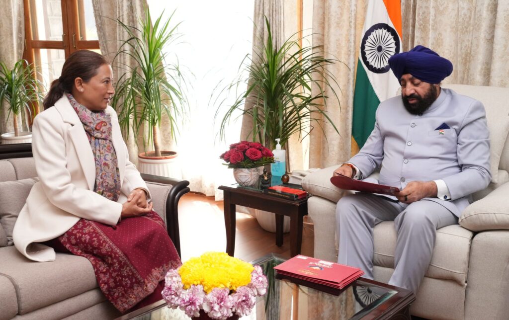 sports-minister-invited-the-governor-for-national-games