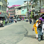 शिमला-मंडी मार्ग पर बस और टैक्सी की टक्कर, तीन घायल – मासूम बच्चा IGMC शिमला रैफर