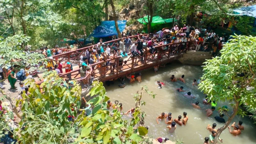1 जुलाई से बंद होगा ऋषिकेश का नीरगढ़ झरना, मानसून में बढ़ता है